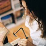 Tour degli artigiani di Valencia 4 Rocio artigana di gioelleria valenziana